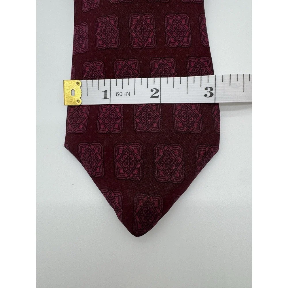 Van Heusen 100% Silk Tie Burgundy Red Geometric Pattern Made in England Classic